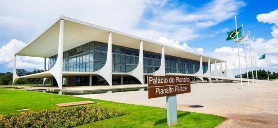 o-palacio-do-planalto-sede-do-poder-executivo-federal-1200x675